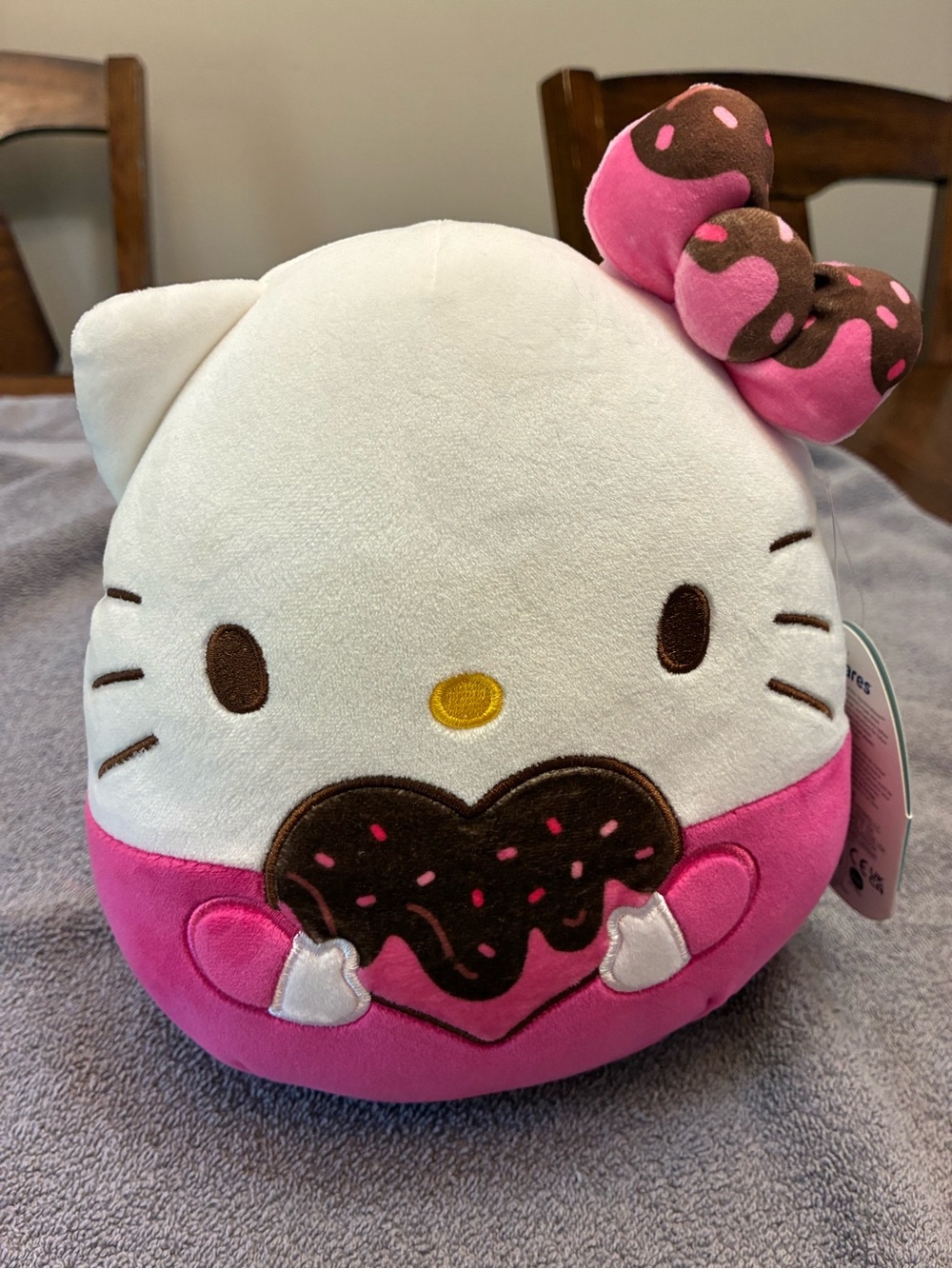 Squishmallows Hello Kitty White Pink Plush with Brown Chocolate Heart Bow